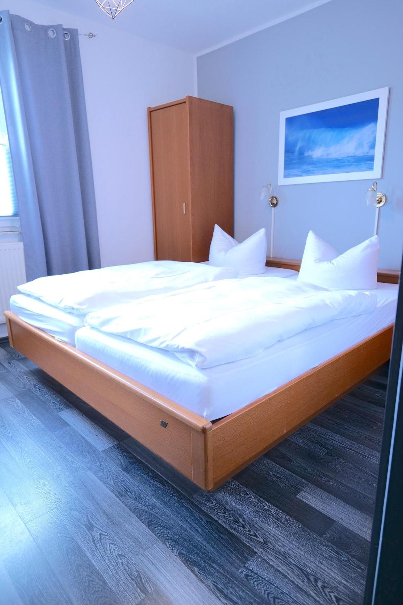 Hotel & Restaurant Am Bodden Putbus Kültér fotó
